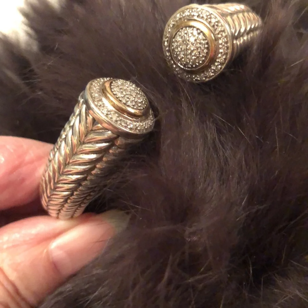 T&C  Bangle Bracelet - Picture 3 of 7